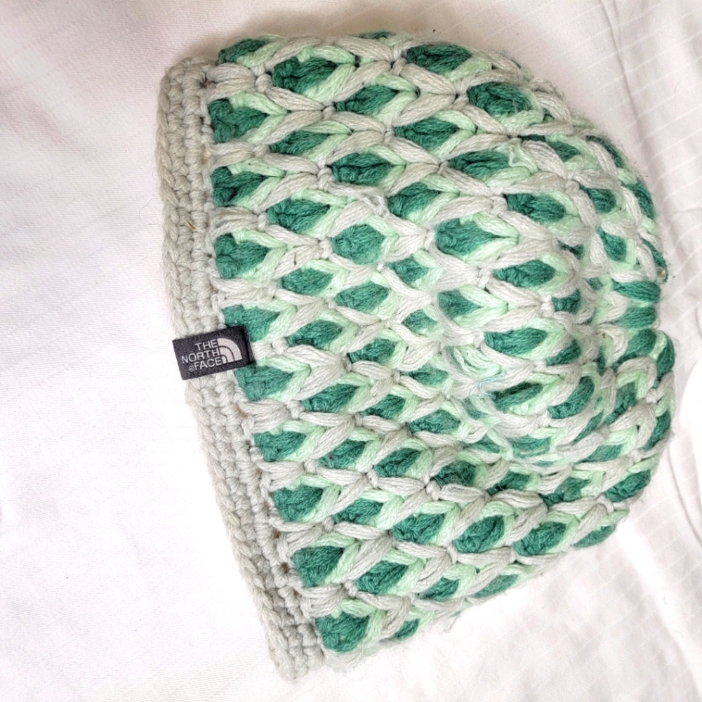 The north face insulated hat